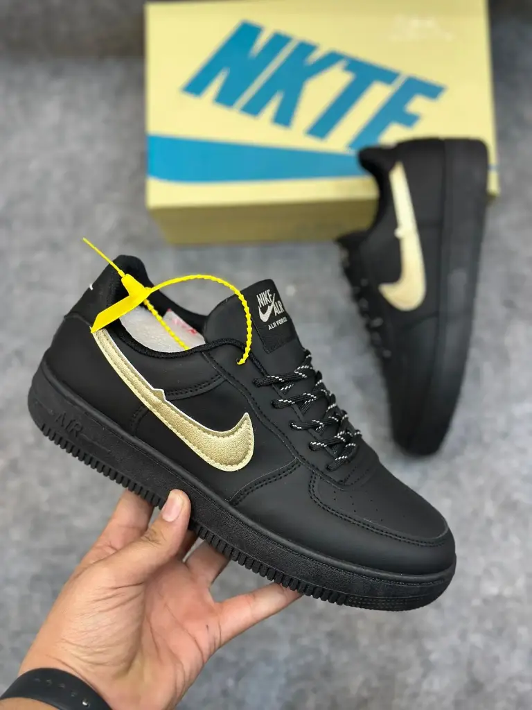 NIKE AIR (‎ ‎)